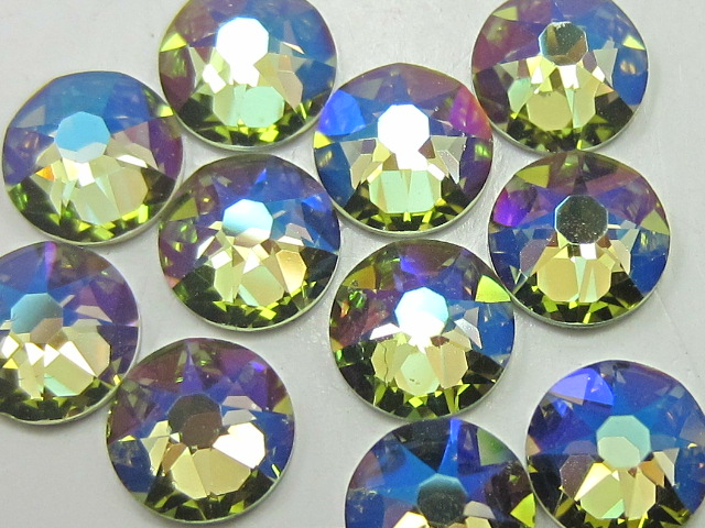 72 pcs. 20ss CHRYSOILTE VERDE FLATBACK European Rhinestones